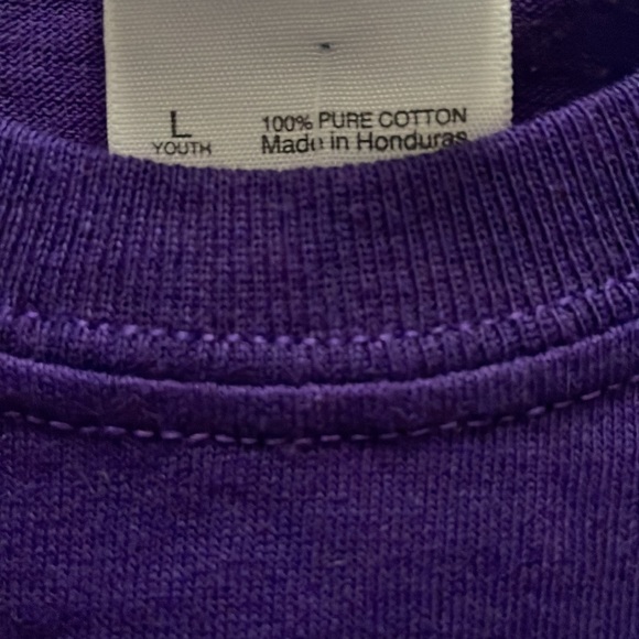 Northwestern university alumni t-shirt, size youth large - Picture 2 of 4